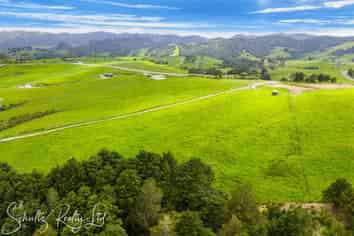 523B Golden Stairs Road, Maungaturoto