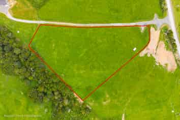 523B Golden Stairs Road, Maungaturoto