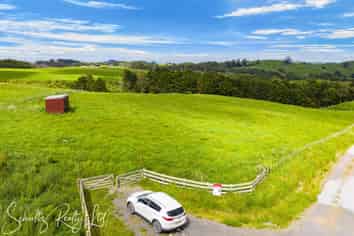 523B Golden Stairs Road, Maungaturoto