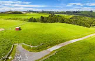 523B Golden Stairs Road, Maungaturoto