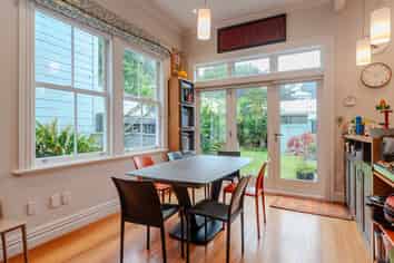 44 Aro Street, Aro Valley