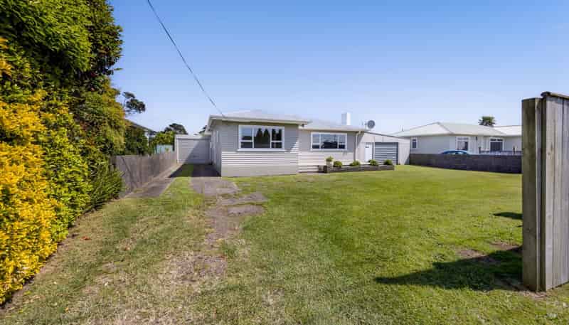 382 South Road, Omata