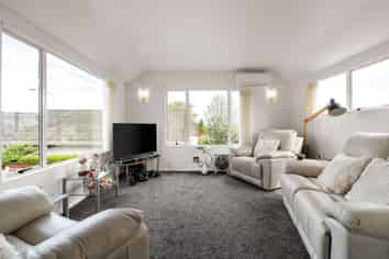 97B Lake Road, Frankton