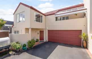 97B Lake Road, Frankton