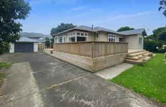 4 Mahoe Street, Belmont