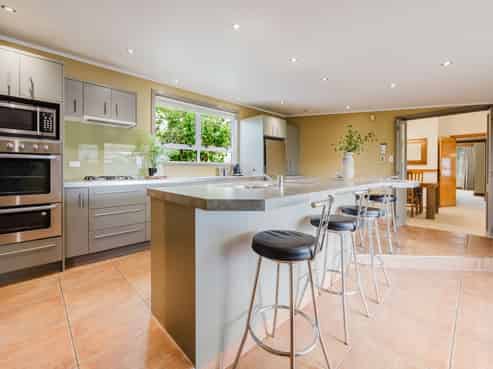 81 Vigor Brown Street, Napier South