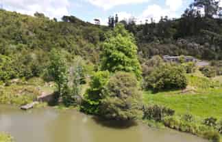 241 Work Road, Aongatete