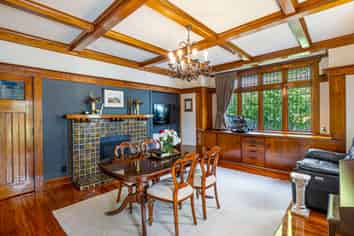 12 Brassey Road, Saint Johns Hill