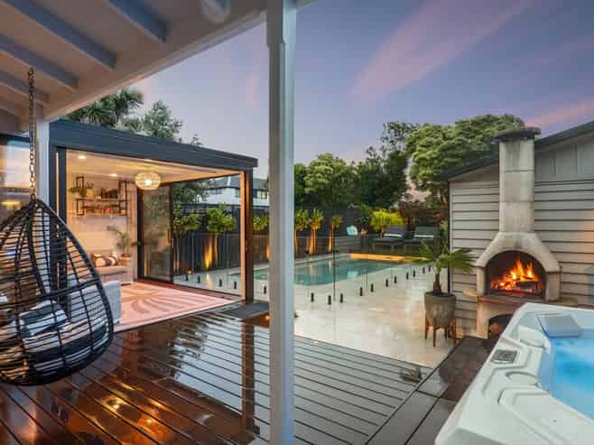 97 Roker Street, Somerfield