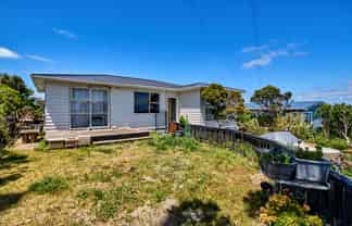 19 Brooker Grove, Newlands