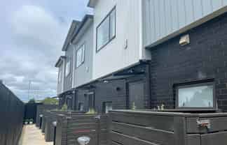 8/6 Williams Avenue, Pakuranga