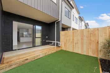 8/6 Williams Avenue, Pakuranga