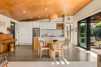 163A Main Street, Greytown