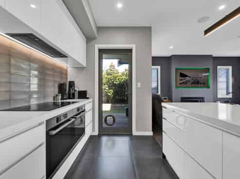 17 Honeyfield Drive, Whalers Gate