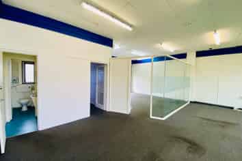 Prime Road Front Industrial Unit Avondale