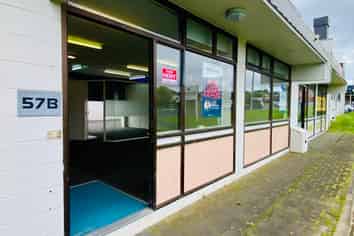 Prime Road Front Industrial Unit Avondale