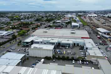 Well Priced Warehouse, Office & Showroom