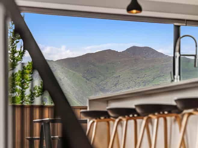 17 Sam John Place, Lake Hawea