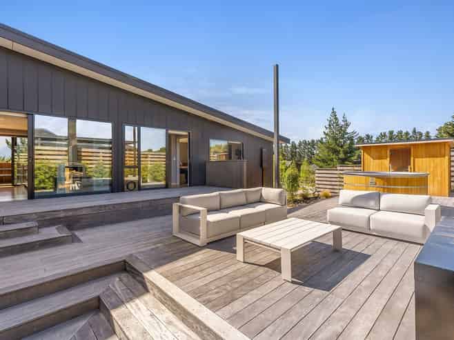 17 Sam John Place, Lake Hawea