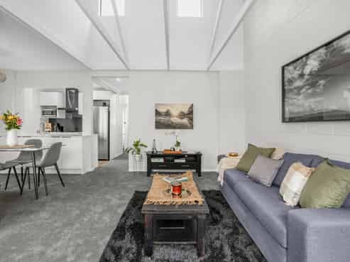 442C Stokes Valley Road, Stokes Valley