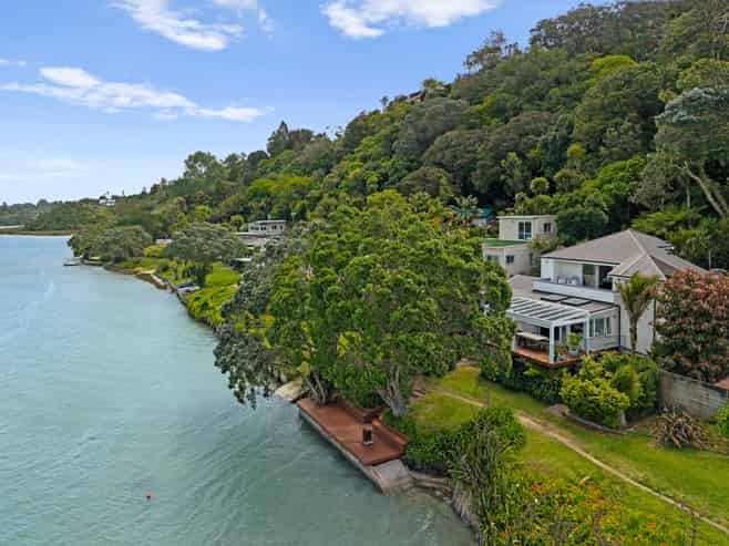 59 Pohutukawa Avenue, Shelly Park