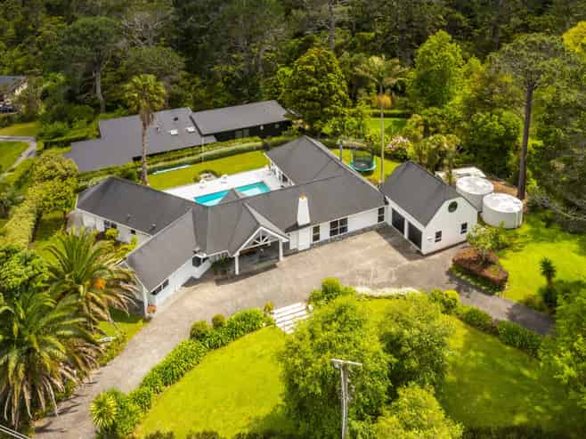 30 Bernard Magnus Lane, Greenhithe