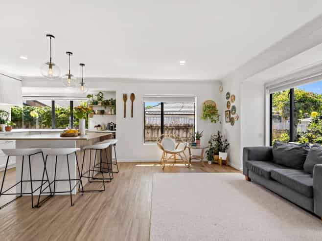 13 Sunset Drive, Pukekohe