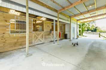 118 Colletts Road, Mangaroa