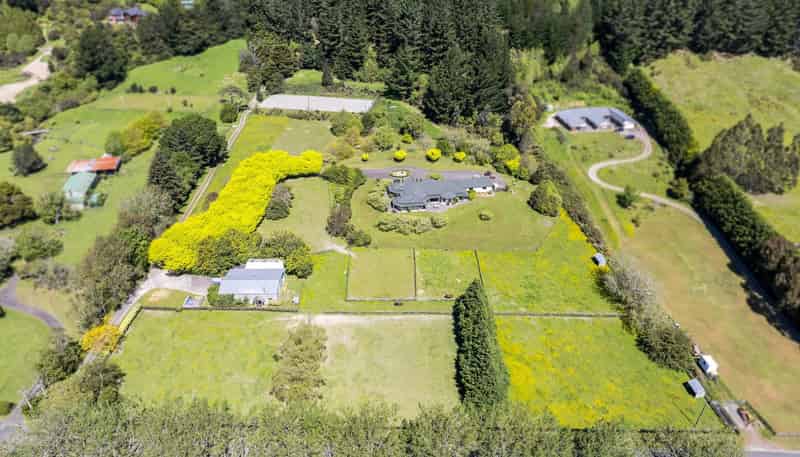 118 Colletts Road, Mangaroa