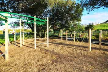 102 Landmark Terrace, Orewa