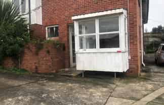 2/26a Ladies Mile, Remuera