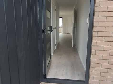 33 Red Hills Road, Massey