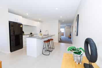 3/3 Rotoiti Street, Johnsonville