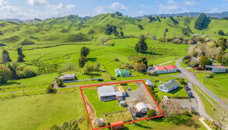 5 and 9 Phillips Street, Matiere