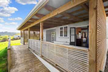 5 and 9 Phillips Street, Matiere