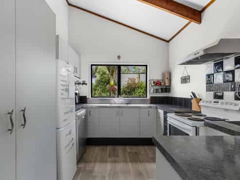 9B Osprey Drive, Welcome Bay