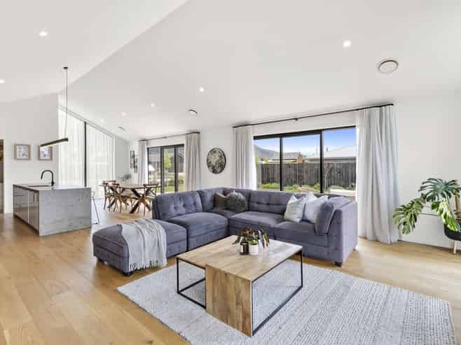 6 Sentinel Drive, Lake Hawea