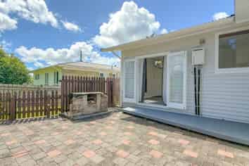 6 Reid Drive, Putaruru