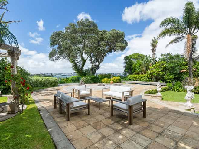 7 Marine Terrace, Bayswater