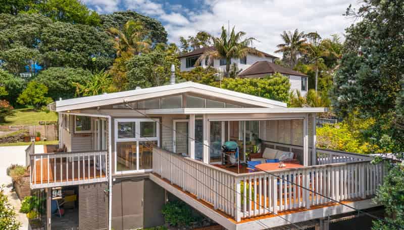 94 Saddleback Rise, Murrays Bay