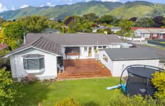 2 Matipo Street, WAIKANAE