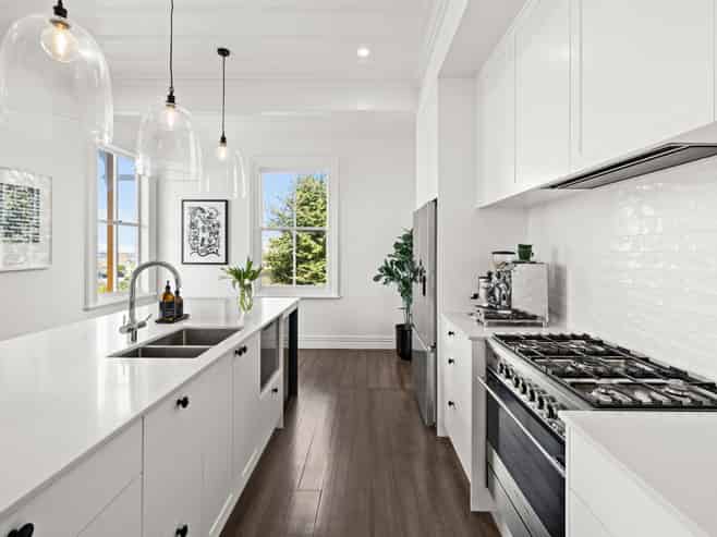 15 Sealy Road, Bluff Hill