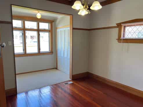 12 Leighton Avenue, Waiwhetu