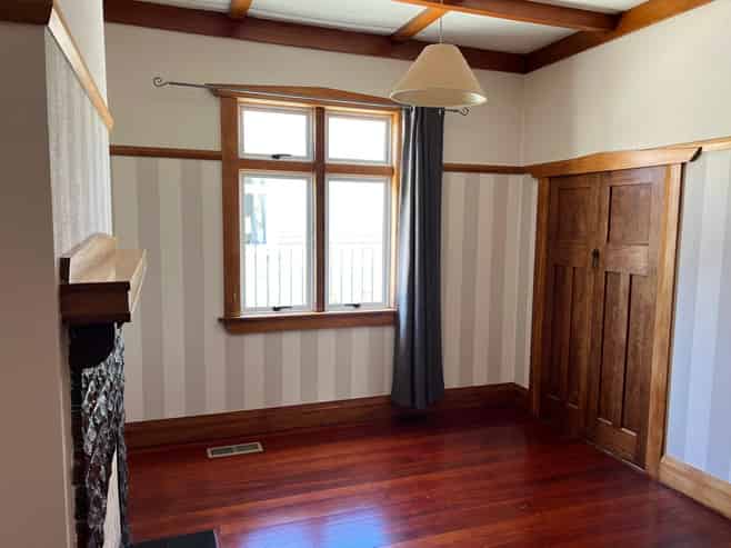 12 Leighton Avenue, Waiwhetu