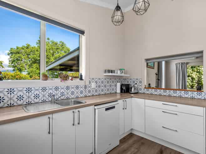 140C Centennial Avenue, Alexandra