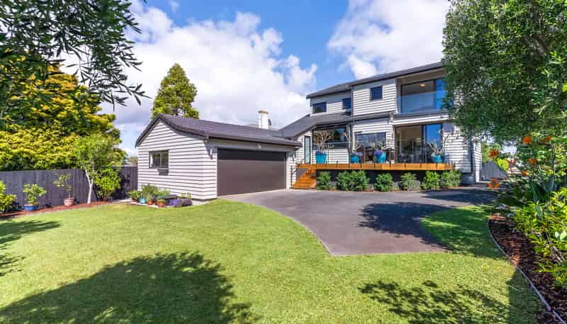 9a Folkestone Street, Murrays Bay