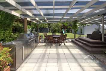 61 Truman Road, Bryndwr