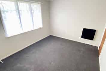 4 Inverness Avenue, Hillcrest