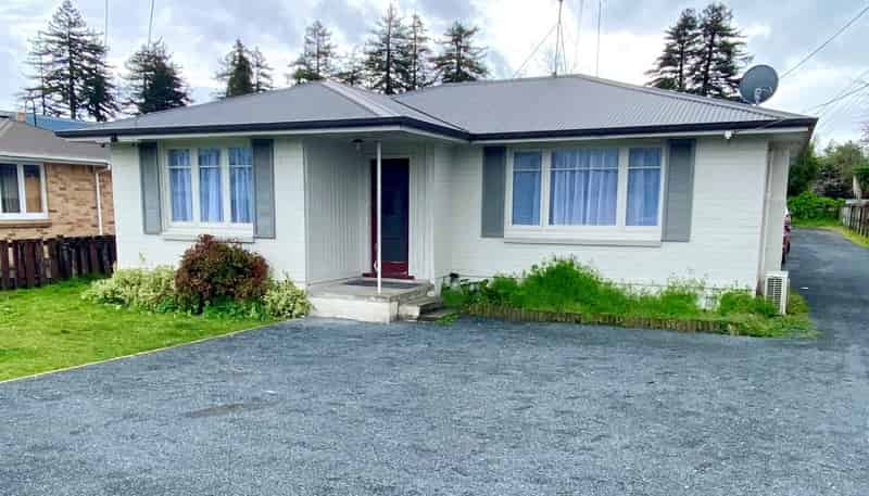 4 Inverness Avenue, Hillcrest