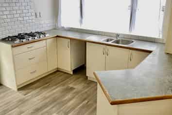 4 Inverness Avenue, Hillcrest